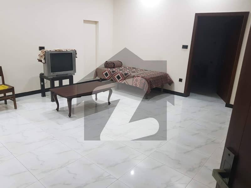 جوبلی ٹاؤن ۔ بلاک اے جوبلی ٹاؤن,لاہور میں 6 کمروں کا 10 مرلہ مکان 2.7 کروڑ میں برائے فروخت۔