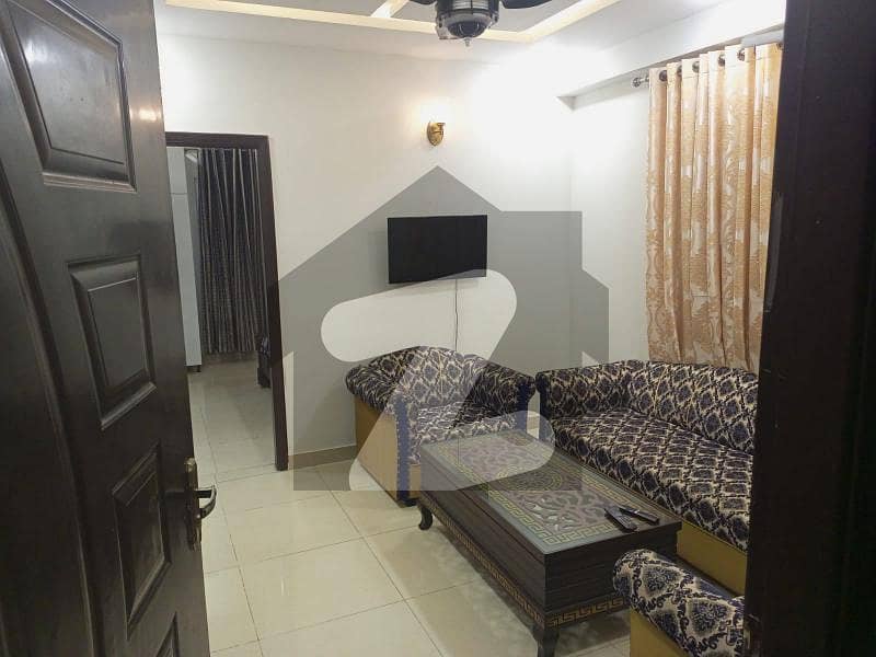 ONE BED FURNISHED APPARTMENT AVAILABLE FOR RENT IN GULBERG GREEN ISLAMABAD