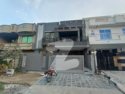 9 Marla Double Unit Margalla Face House Available For Sale In D-17 Islamabad.