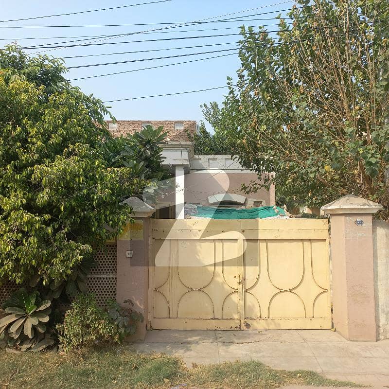 خان ویلیج ملتان میں 2 کمروں کا 7 مرلہ مکان 1.15 کروڑ میں برائے فروخت۔