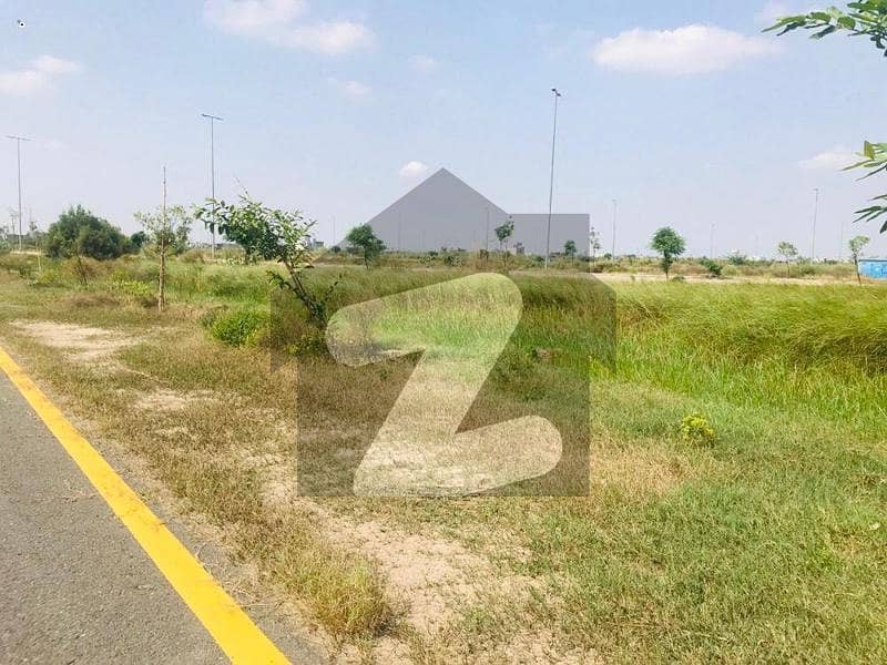 Semi Corner 4 Marla Commercial Plot for sale in Bahria Enclave Sector B1