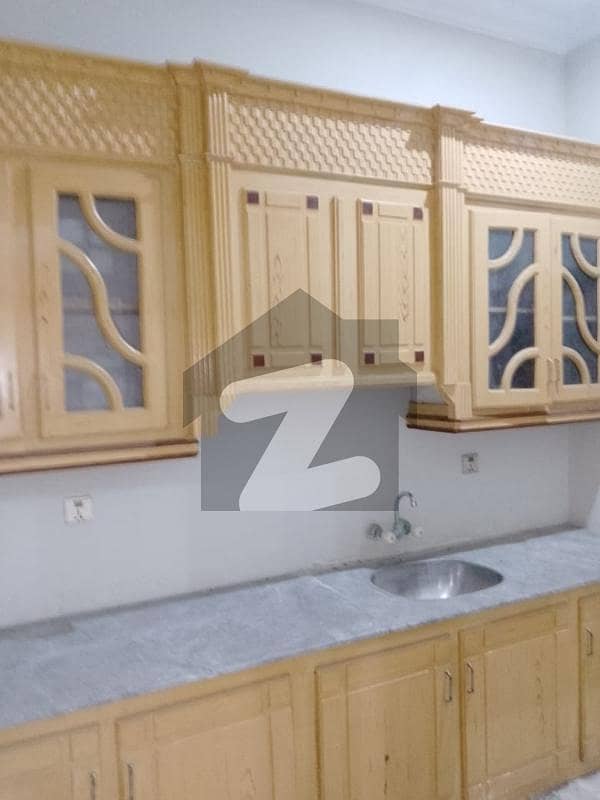 ارباب سبز علی خان ٹاؤن ورسک روڈ,پشاور میں 6 کمروں کا 5 مرلہ مکان 39.0 ہزار میں کرایہ پر دستیاب ہے۔