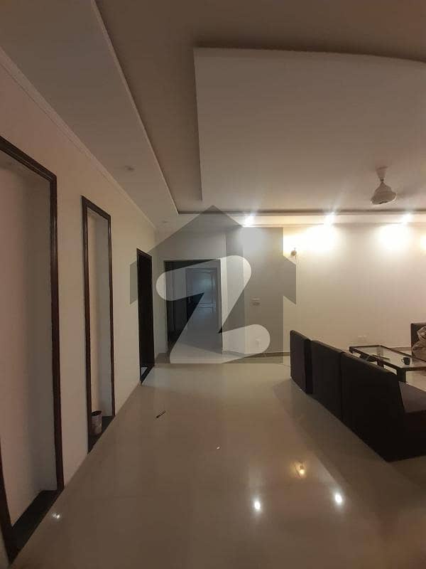 1 Kanal Upper Portion On Good Location Available For Rent