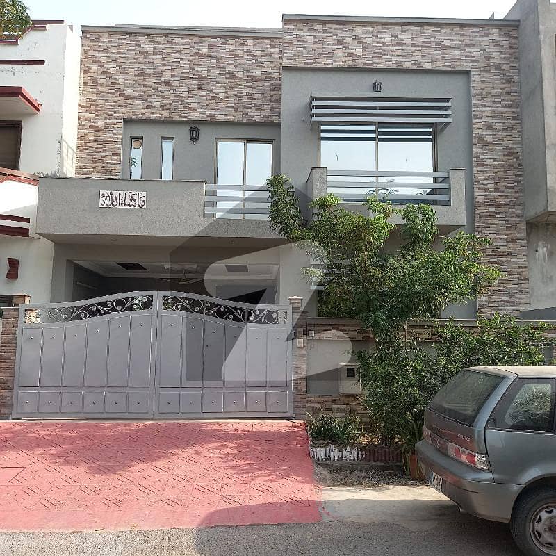 37x70 Corner house available for Rent in G-15 Islamabad