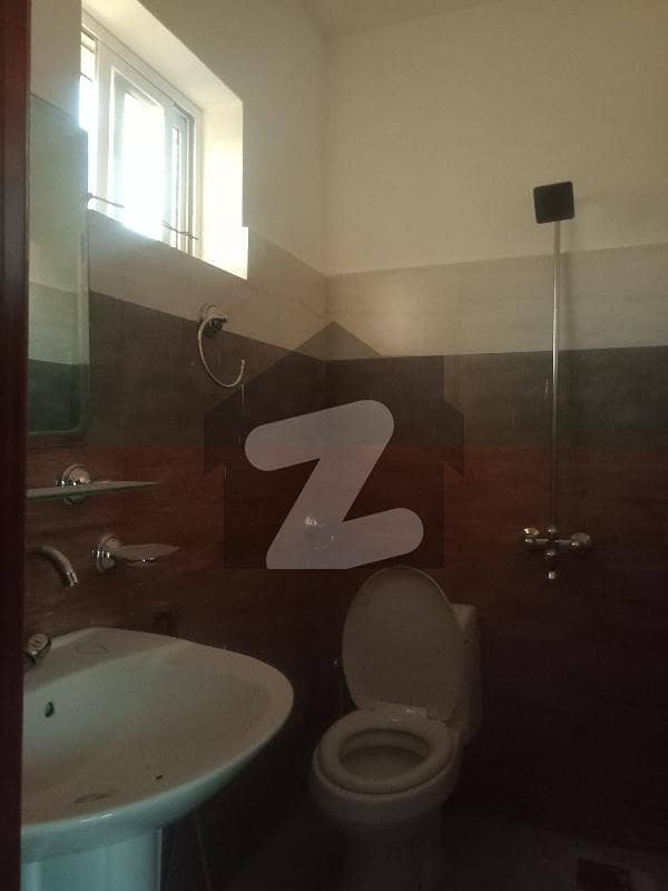 1 bedroom with bath for rent