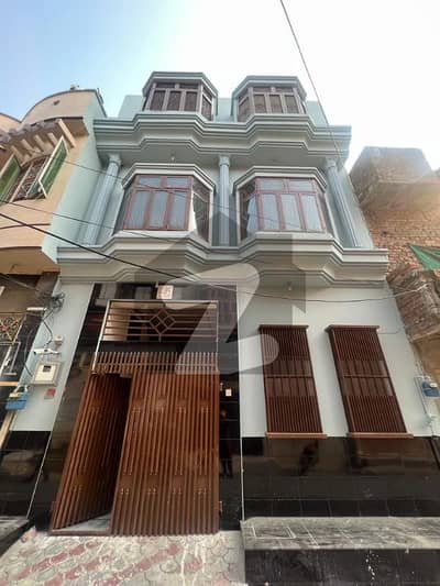 Ideally Located House Of 3 Marla Is Available For sale In Peoples Colony