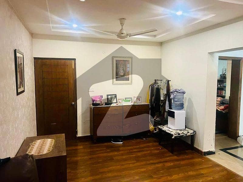Solid House With 5 Bedrooms For Sale Solid House With 5 Bedrooms For Sale