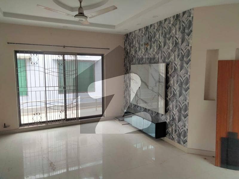 13 Marla Full House For Rent In Dha Phase 8