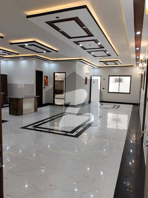 400 Square Yards House For Sale In GulistaneJauhar, Block2 Gulistan