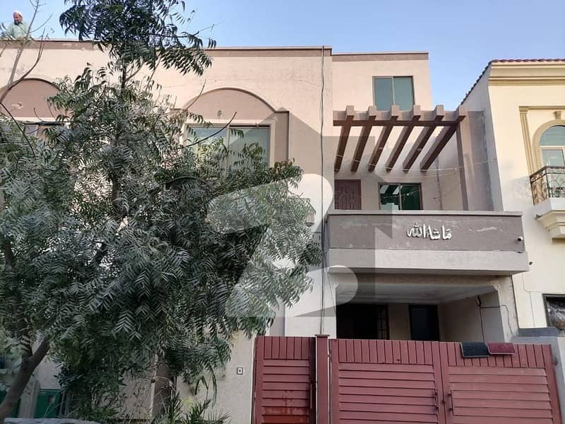 بحریہ نشیمن ۔ سن فلاور بحریہ نشیمن,لاہور میں 2 کمروں کا 5 مرلہ بالائی پورشن 24.0 ہزار میں کرایہ پر دستیاب ہے۔