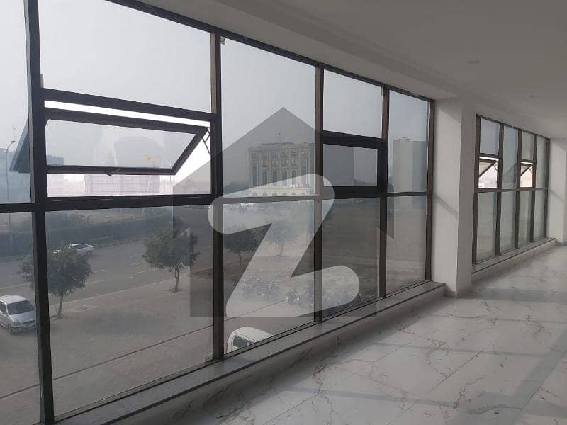 ڈی ایچ اے فیز 8 سابقہ ​​پارک ویو ڈی ایچ اے فیز 8,ڈی ایچ اے ڈیفینس,لاہور میں 2 کمروں کا 16 مرلہ دفتر 3.6 لاکھ میں کرایہ پر دستیاب ہے۔