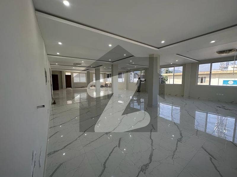 Fully Renovated (Original Picture) 2100 Sq. Ft Office In Melody Market For Rent