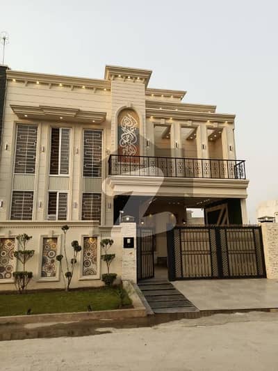 10 Marla Beautiful Brand New House For SALE In DC Colony