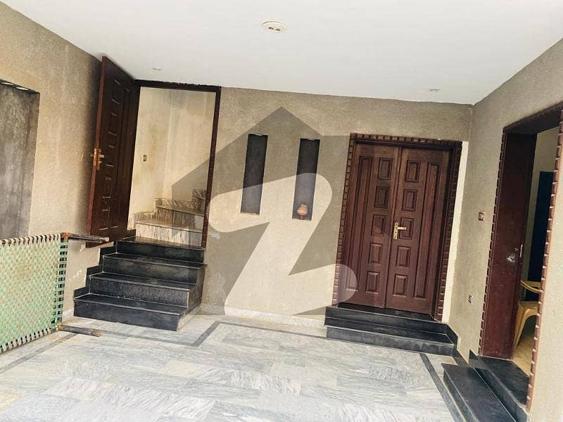 کینال گارڈن لاہور میں 2 کمروں کا 5 مرلہ بالائی پورشن 26.0 ہزار میں کرایہ پر دستیاب ہے۔ کینال گارڈن لاہور میں 2 کمروں کا 5 مرلہ بالائی پورشن 26.0 ہزار میں کرایہ پر دستیاب ہے۔