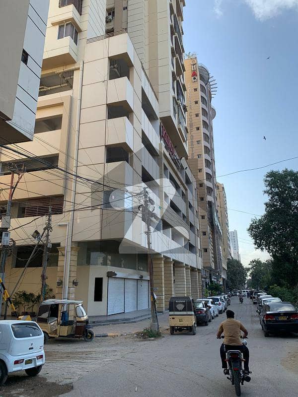 Apartment For Sale Main ShaheedEMillat Road & Opp. Naheed Super