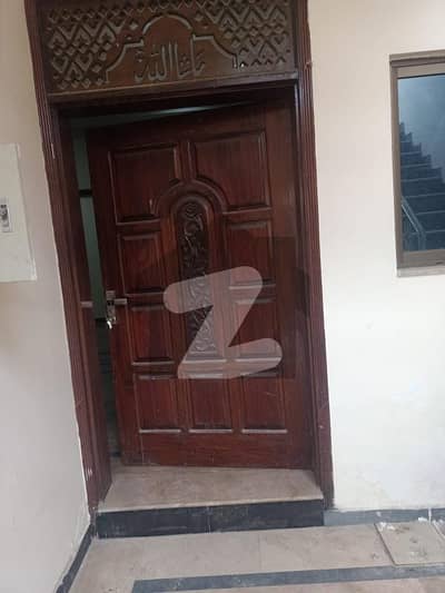 ڈھوک سیداں راولپنڈی میں 6 کمروں کا 4 مرلہ مکان 1.2 کروڑ میں برائے فروخت۔