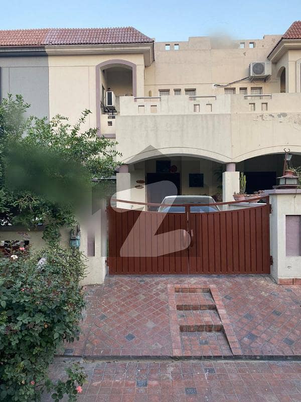 06 MARLA BEAUTIFUL HOUSE FOR SALE IN PARAGON CITY WITH GAS Paragon City