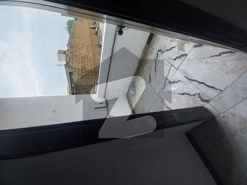 Upper Portion For Sale 3bd Dining Ding room 3attach Baths Block 16