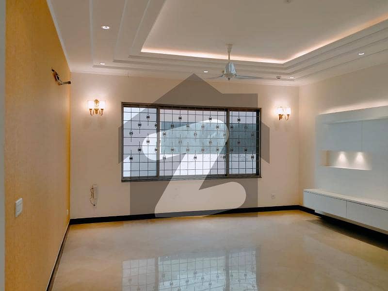 1 Kanal Upper Portion Lower Lock, Phase III, DHA DHA Phase 3, DHA