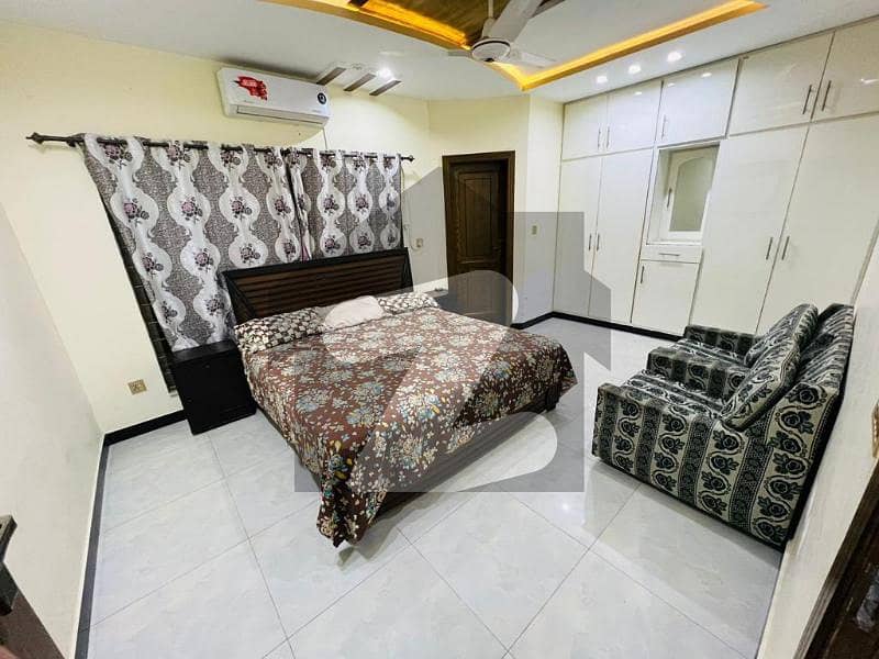One bed full Furnished flat available for rent in Secter D Bahria Town.