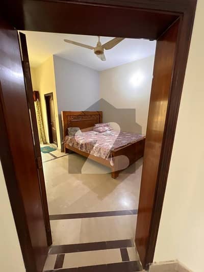 چکلالہ سکیم 3 چکلالہ سکیم,راولپنڈی میں 4 کمروں کا 5 مرلہ مکان 2.25 کروڑ میں برائے فروخت۔