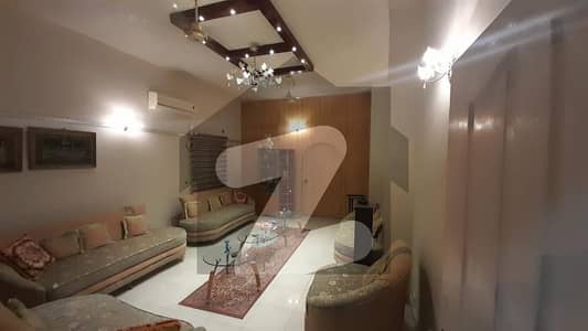 نارتھ ناظم آباد ۔ بلاک ایل نارتھ ناظم آباد,کراچی میں 9 کمروں کا 10 مرلہ مکان 6.25 کروڑ میں برائے فروخت۔