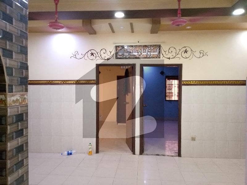ایم اے جناح روڈ کراچی میں 3 کمروں کا 4 مرلہ فلیٹ 70.0 لاکھ میں برائے فروخت۔