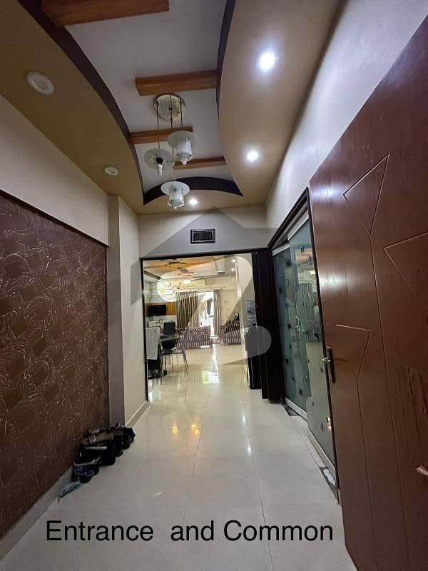 کلفٹن کراچی میں 3 کمروں کا 10 مرلہ فلیٹ 3.9 کروڑ میں برائے فروخت۔