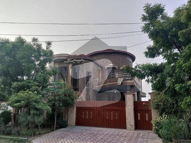 1 Kanal Luxury Beautiful House for Rent Near MPS Road Multan Gated community