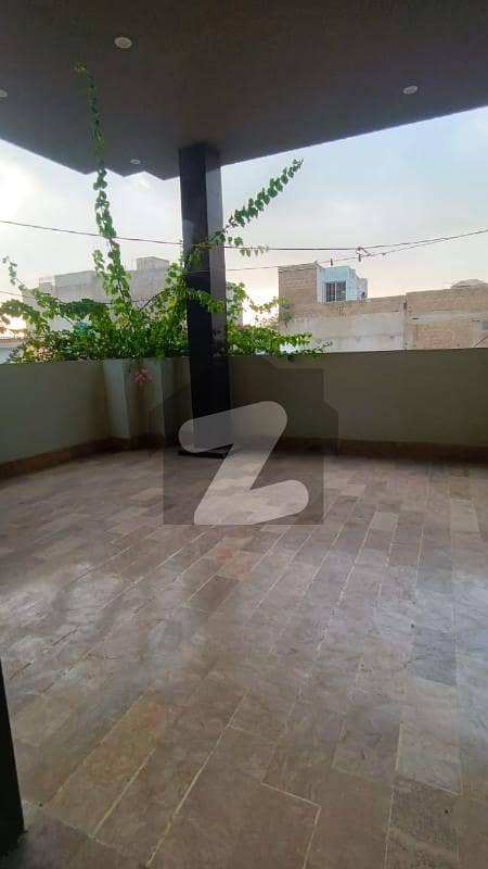 Highly-Desirable Upper Portion Available In Model Colony - Malir For sale