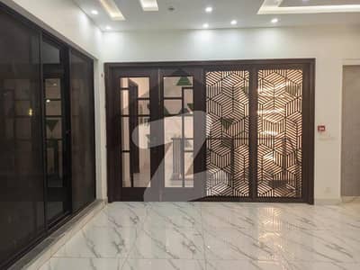 A Beautiful 1 Kanal Upper Portion Is Available For Rent In PHASE 6 DHA, Lahore.