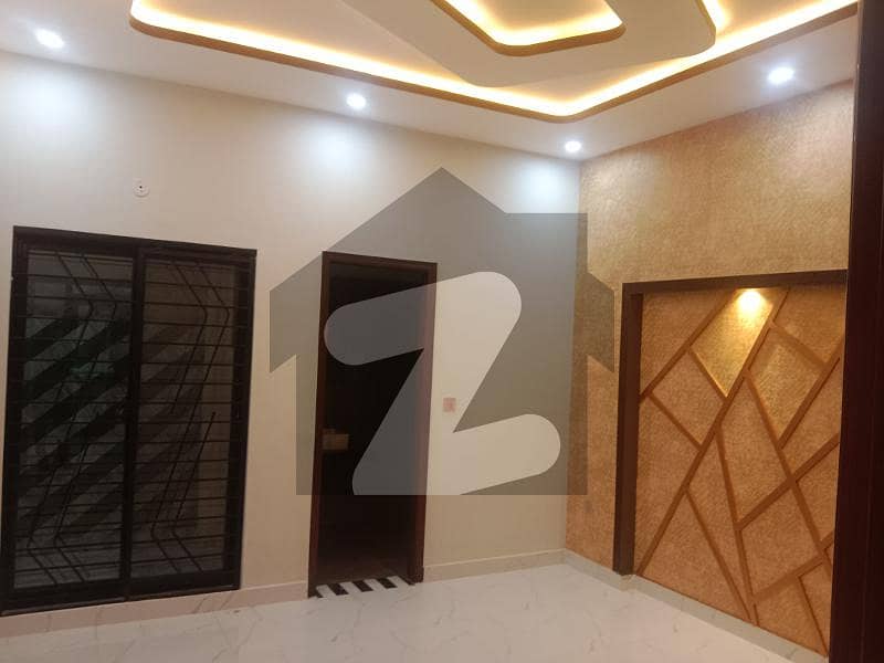 10 marla lower portion for rent in good location near ton markit naer to main riwind road