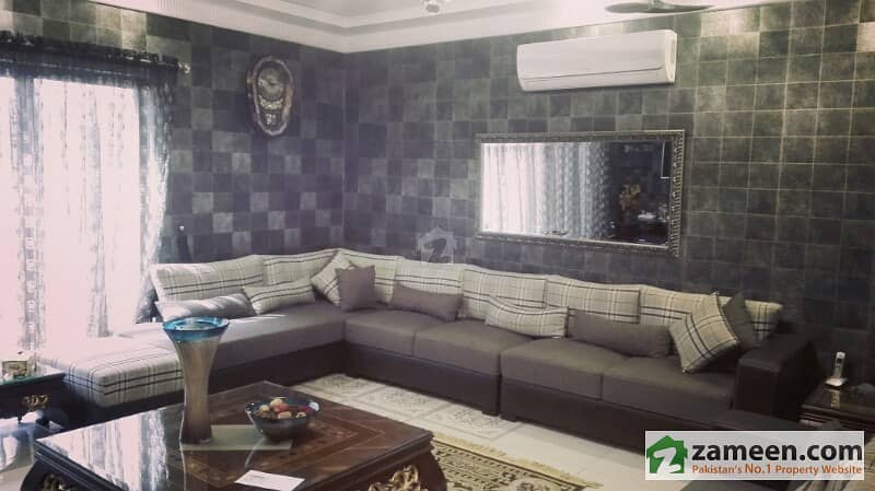 1 Kanal House For Sale 8 Wide Bedrooms With Basement 11000 Covered Area