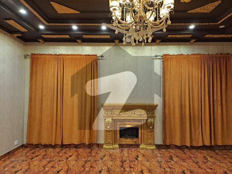 ڈی ایچ اے فیز 7 - بلاک ڈبلیو فیز 7,ڈیفنس (ڈی ایچ اے),لاہور میں 3 کمروں کا 1 کنال بالائی پورشن 1.05 لاکھ میں کرایہ پر دستیاب ہے۔