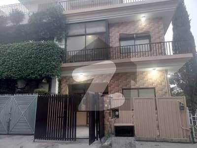 Beautiful Full House Available For Rent In G-11/3 Islamabad