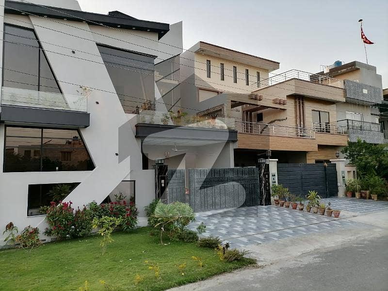 5 Beds 10 Marla Brand New Luxury House For Sale In Block E Formanites Housing Scheme Lahore