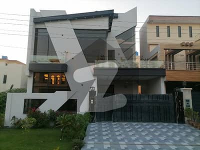 5 Beds 10 Marla Brand New Luxury House For Sale In Block E Formanites Housing Scheme Lahore