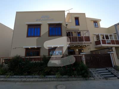 160 Sq. Yd. + 40 Sq. Yd. Extra Land Bungalow For Sale Naya Nazimabad