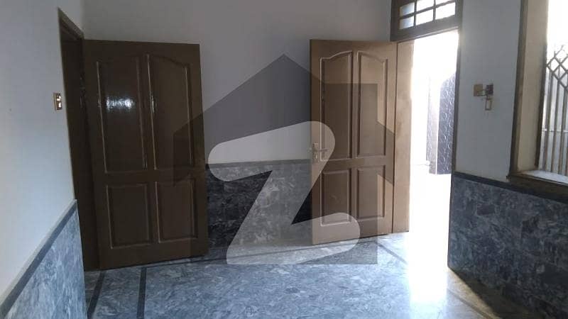 شیخ ملتون ٹاؤن مردان میں 3 کمروں کا 7 مرلہ مکان 1.95 کروڑ میں برائے فروخت۔