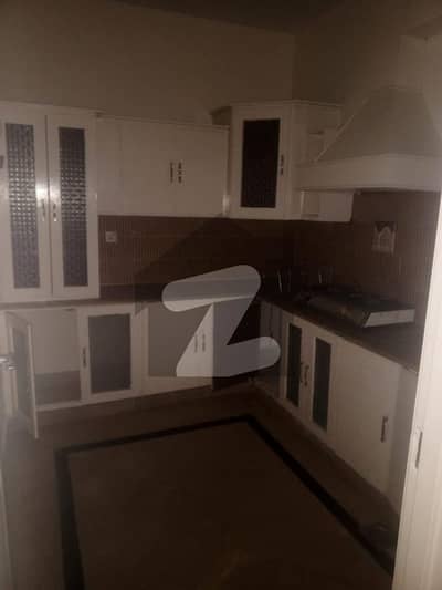 F17 Multi 30*60 House For Rent Sui Gas Available