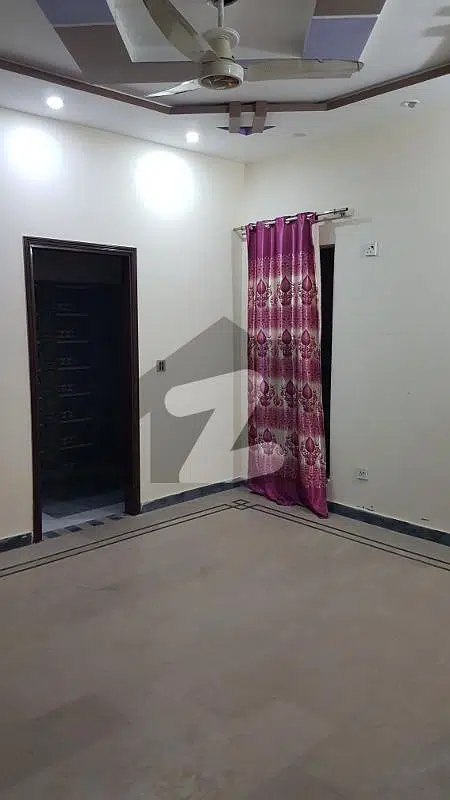 5 Marla Lower Portion For Rent In Central Park Housing Scheme