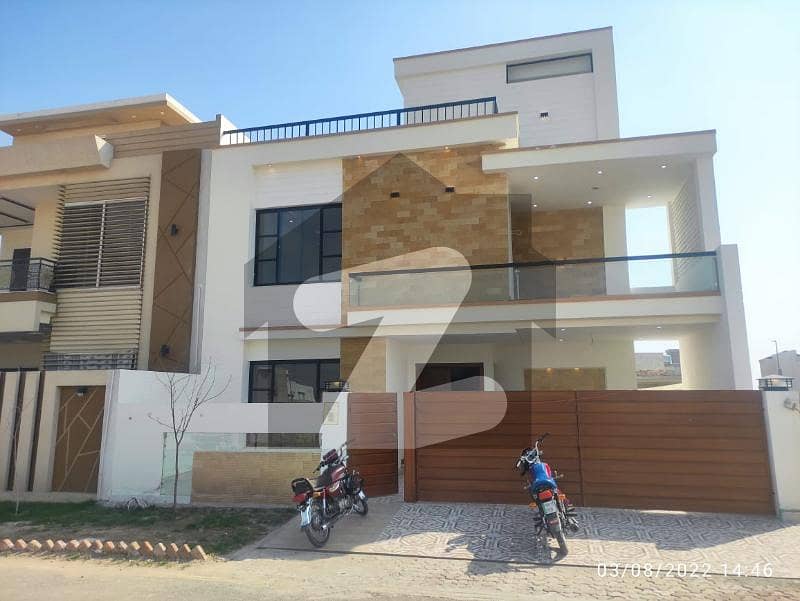 10 Marla House For Rent In Royal Orchard MULTAN