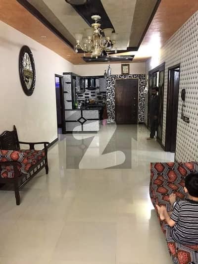 Well Maintain 5 Bed DD Apartment For Sale At Amil Colony