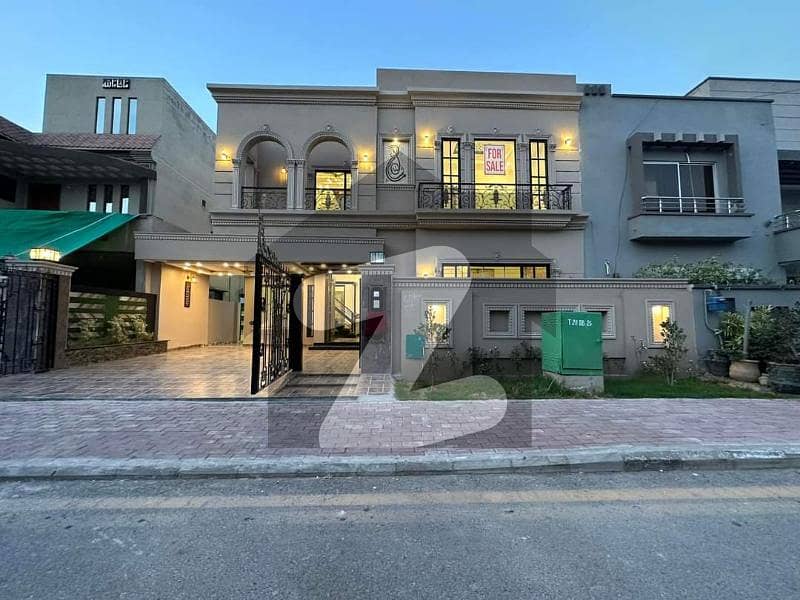 10 Marla Architect Designer House For Sale Nearby Grand Mosque Bahria