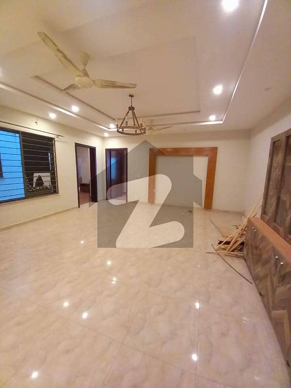 8 marla full house available for rent in E-11 Islamabad