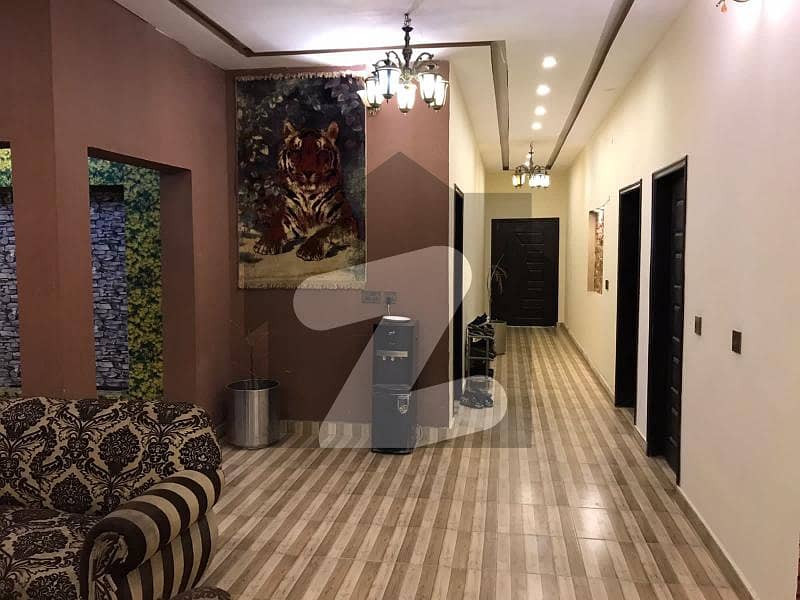 ماڈل ٹاؤن ۔ بلاک ڈی ماڈل ٹاؤن,لاہور میں 5 کمروں کا 1 کنال مکان 10.0 کروڑ میں برائے فروخت۔