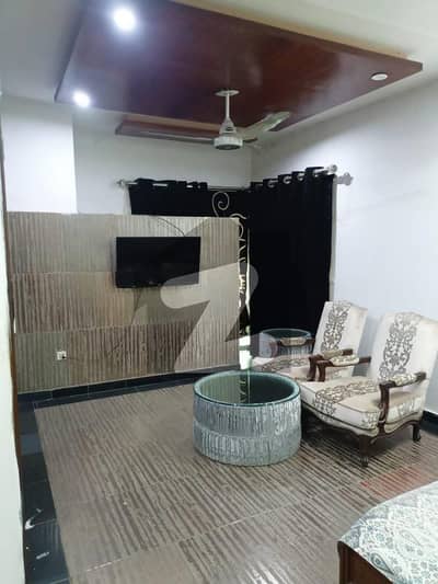 ماڈل ٹاؤن ۔ بلاک کے ماڈل ٹاؤن,لاہور میں 3 کمروں کا 1 کنال بالائی پورشن 1.7 لاکھ میں کرایہ پر دستیاب ہے۔