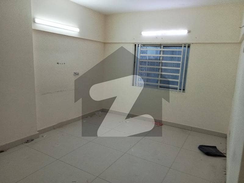 4 Bed Flat Available For Rent At Main Shahrah E Qauideen