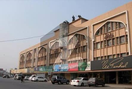 فورٹرس اسٹیڈیم کینٹ,لاہور میں 2 کمروں کا 3 مرلہ دفتر 90.0 لاکھ میں برائے فروخت۔