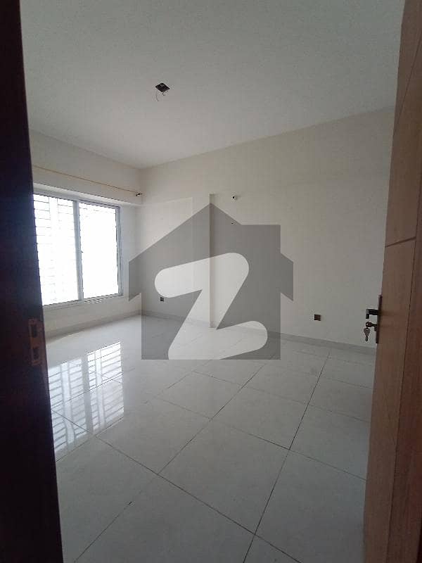Grey Noor Tower 3 Bed DD Flat For Rent